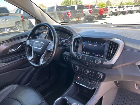 Used 2019 GMC Terrain SLT AWD/4WD image 18