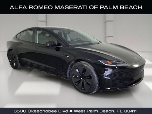 Used 2024 Tesla Model 3 Standard Range RWD image 1