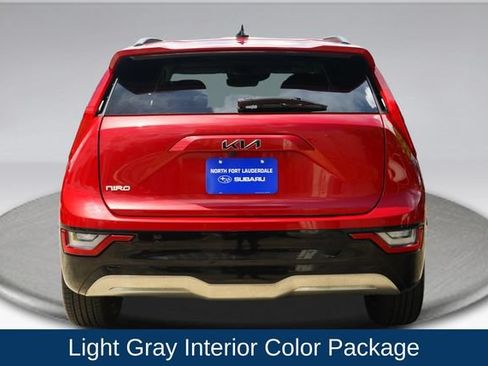 Used 2023 Kia Niro Wave FWD image 8