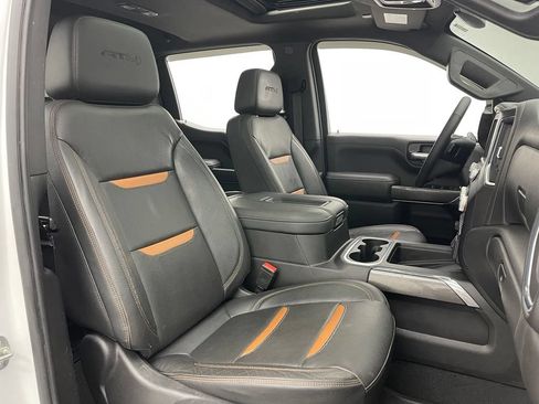 Used 2022 GMC Sierra 1500 AT4 w/ AT4 Preferred Package AWD/4WD image 35
