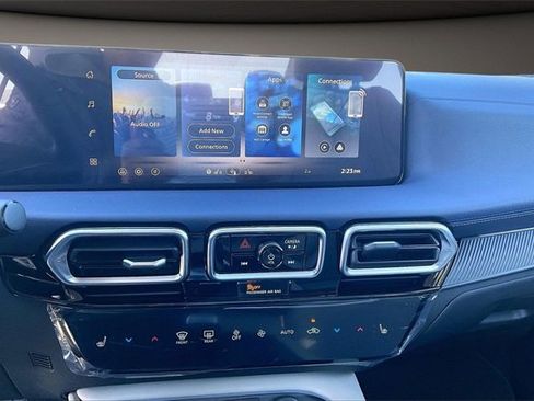 New 2026 Nissan Sentra SL w/ Floor Mat Package image 6