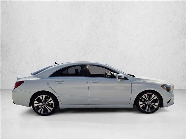 Used 2018 Mercedes-Benz CLA 250 image 4