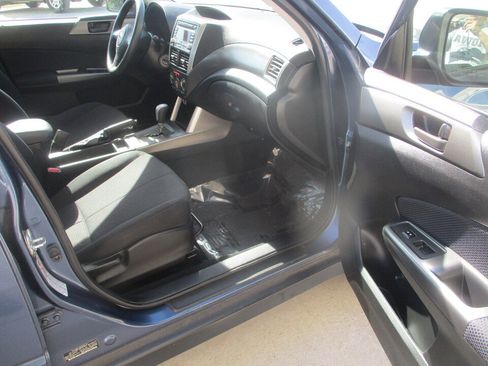 Used 2011 Subaru Forester 2.5X w/ Alloy Wheel Value Pkg AWD/4WD image 19