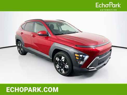 Used 2025 Hyundai Kona SEL image 1