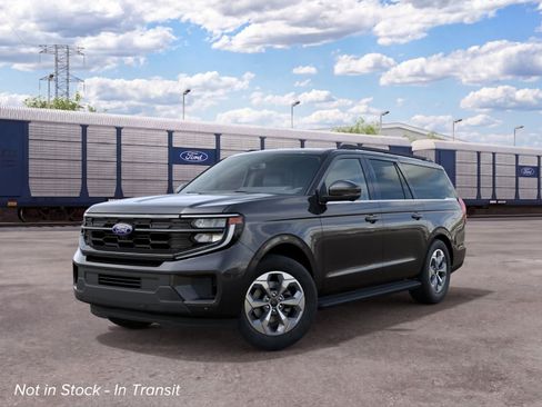 New 2027 Ford Expedition Max Active RWD image 2