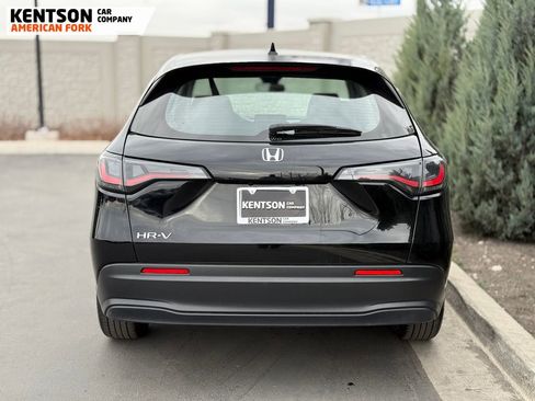 Used 2025 Honda HR-V LX image 7