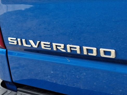 Used 2023 Chevrolet Silverado 1500 RST w/ Z71 Off-Road Package AWD/4WD image 35