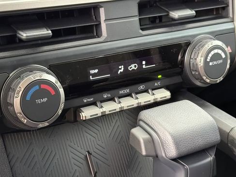 New 2026 Toyota 4Runner SR5 image 22