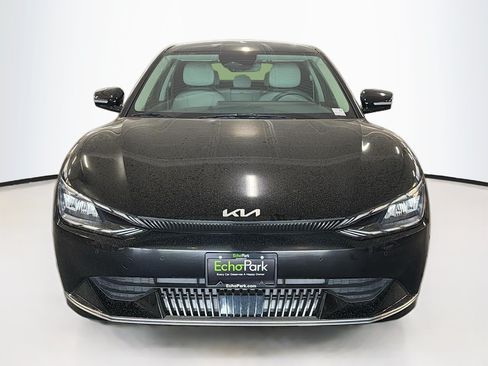 Used 2024 Kia EV6 Wind AWD/4WD image 2