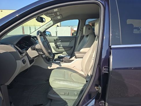 Used 2016 GMC Acadia SLT AWD/4WD image 8
