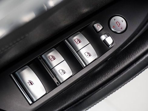 Used 2025 BMW 840i xDrive Convertible image 33