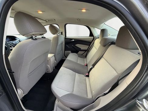 Used 2014 Ford Focus SE image 14