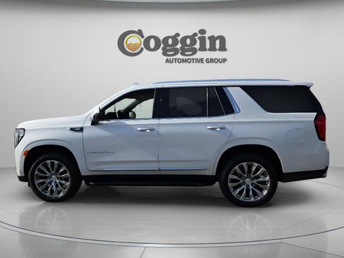 Used 2024 GMC Yukon Denali w/ Advanced Technology Package AWD/4WD image 2