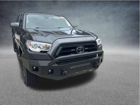 Used 2023 Toyota Tacoma SR AWD/4WD image 6