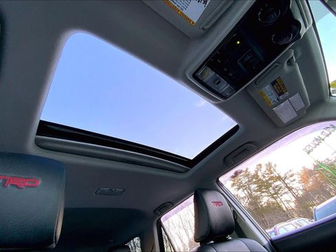 Used 2020 Toyota 4Runner TRD Off-Road Premium w/ Moonroof Package image 14