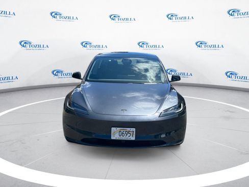 Used 2025 Tesla Model 3 RWD image 8