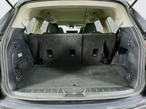 Used 2024 Subaru Ascent Premium image 27