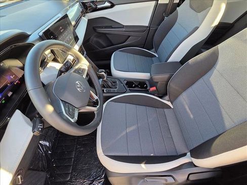 New 2026 Volkswagen Taos S image 4