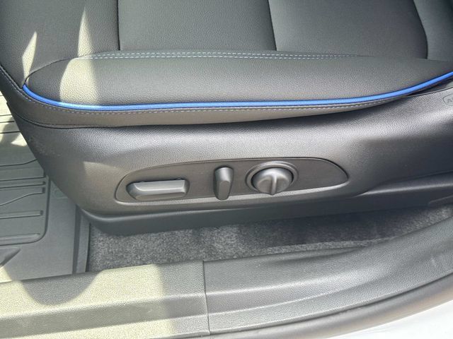 New 2026 Buick Envista Sport Touring w/ Convenience I Package FWD image 23