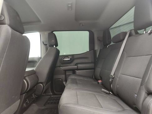 Used 2020 Chevrolet Silverado 1500 Custom w/ Custom Value Package RWD image 10