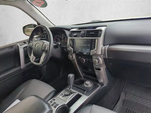 Used 2022 Toyota 4Runner SR5 Premium w/ Moonroof Package AWD/4WD image 24