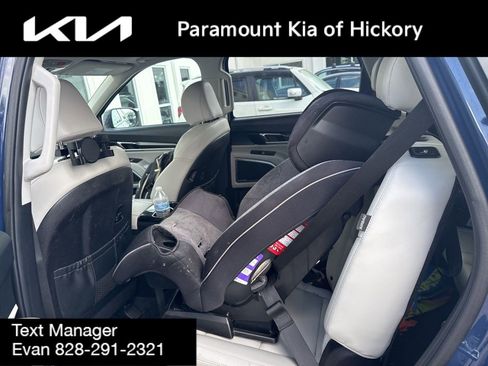 Used 2025 Kia Telluride S image 10