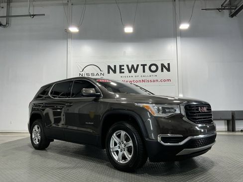 Used 2019 GMC Acadia SLE w/ LPO, Floor Liner Package image 39
