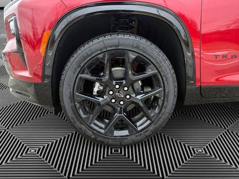 New 2026 Chevrolet Traverse RS image 9