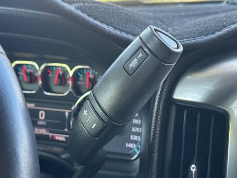 Used 2018 Chevrolet Silverado 1500 LT w/ All Star Edition AWD/4WD image 24