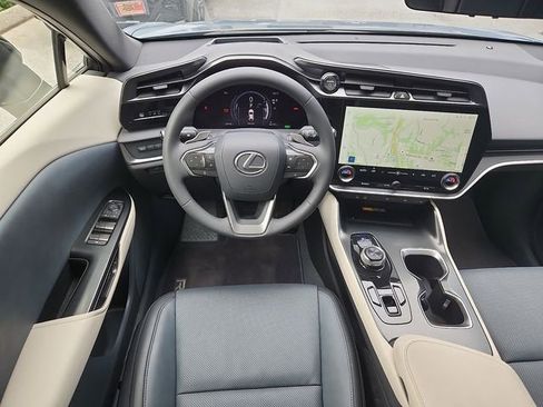 Used 2025 Lexus RZ 450e w/ Technology Package AWD/4WD image 11