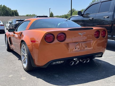 Used 2007 Chevrolet Corvette Z06 w/ Preferred Equipment Group RWD image 4