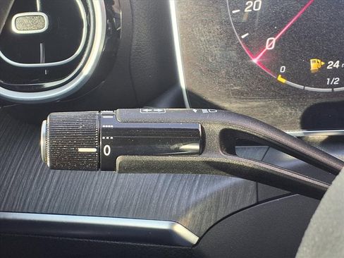 Used 2023 Mercedes-Benz C 300 4MATIC Sedan image 14