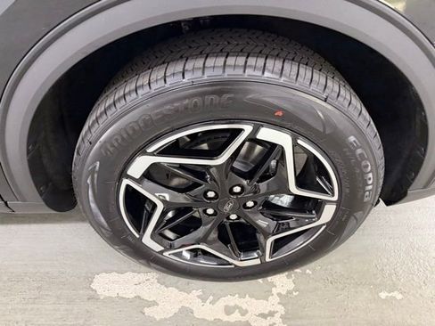 New 2026 Ford Escape Platinum w/ Class II Trailer Tow Package image 5