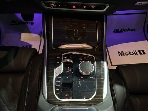 Used 2025 BMW X5 xDrive40i w/ Premium Package image 22