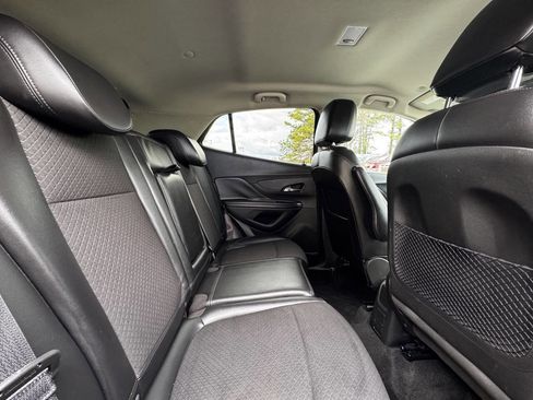 Used 2019 Buick Encore Preferred image 12