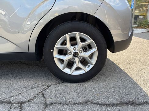 Used 2025 Kia Soul LX w/ LX Technology Package image 29