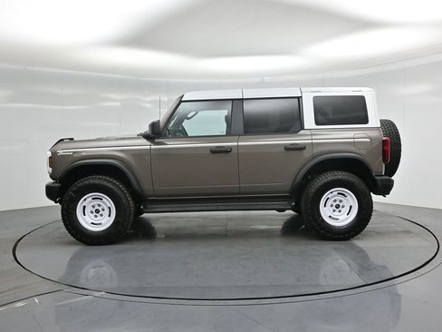 Certified 2026 Ford Bronco Heritage Edition AWD/4WD image 28