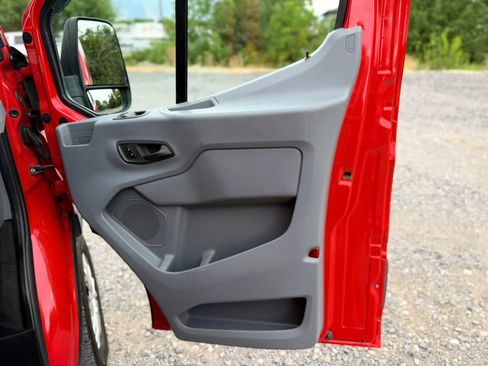 Used 2017 Ford Transit 350 XLT RWD image 11