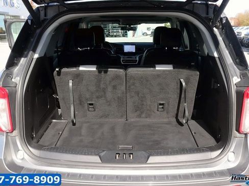Used 2021 Ford Explorer XLT w/ Equipment Group 202A image 15