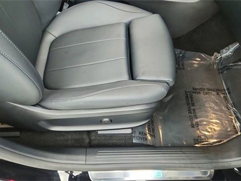 Used 2024 Mercedes-Benz EQB 250+ w/ Driver Assistance Package image 22