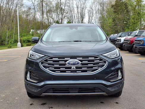 Used 2024 Ford Edge Titanium w/ Equipment Group 301A AWD/4WD image 2