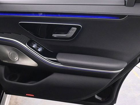 Used 2023 Mercedes-Benz S 500 4MATIC w/ AMG Line image 22