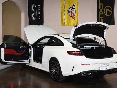 Used 2023 Mercedes-Benz E 450 Coupe image 92
