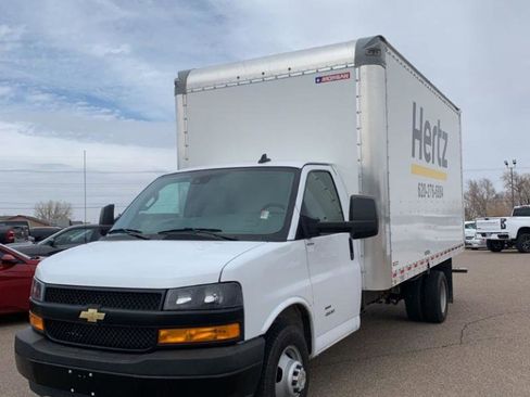 Used 2021 Chevrolet Express 4500 4500 Van w/ Power Convenience Package image 7