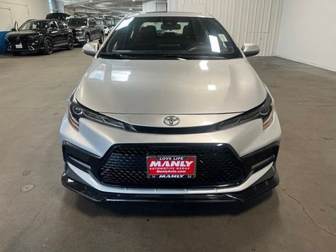 Used 2022 Toyota Corolla SE w/ SE Premium Package FWD image 8