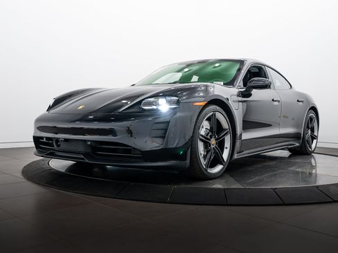 Certified 2024 Porsche Taycan GTS AWD/4WD image 1