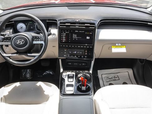 Used 2023 Hyundai Tucson Limited AWD/4WD image 32