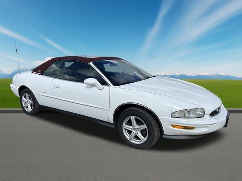 Used 1995 Buick Riviera Supercharged Coupe FWD image 3