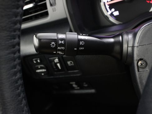Used 2024 Toyota 4Runner Limited RWD image 27