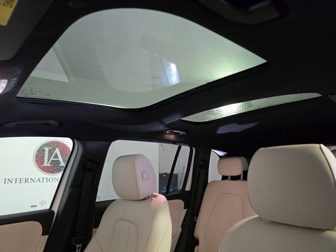 New 2025 Mercedes-Benz GLB 250 4MATIC image 11